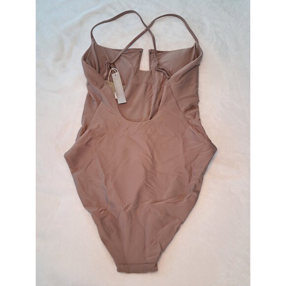 J.Crew Mira one-piece swimsuit in Classic Sculpt Smoky Willow Wood Size 6 NWT - Picture 7 of 11